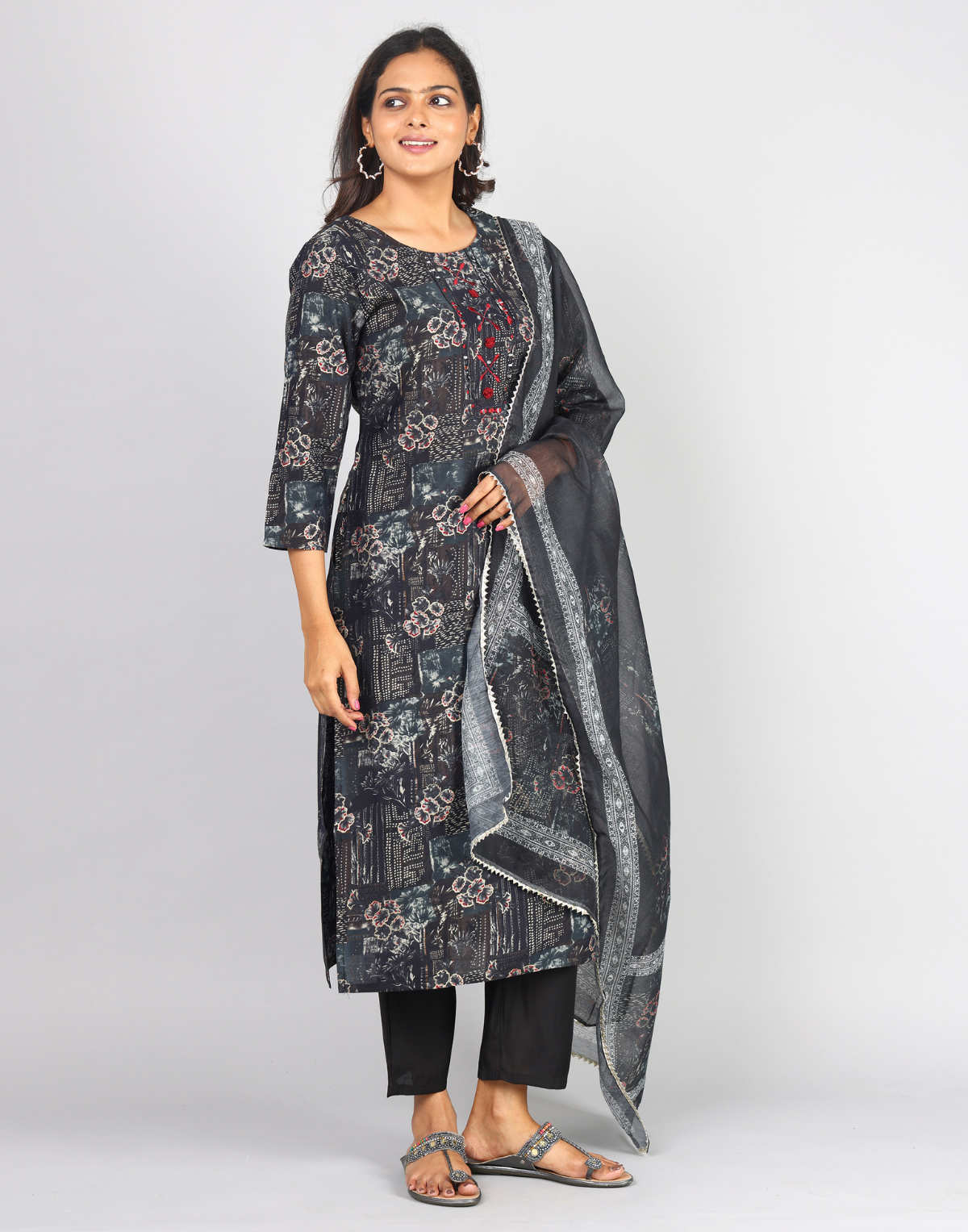 3/4th Sleeve Round Neck Front Yoke Thread & Mirror Work  Kurta, Bottom & Duppatta With Gota Lace 3pc Set