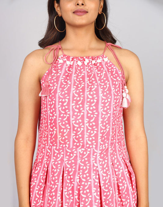 Printed Sleeve Less Dress