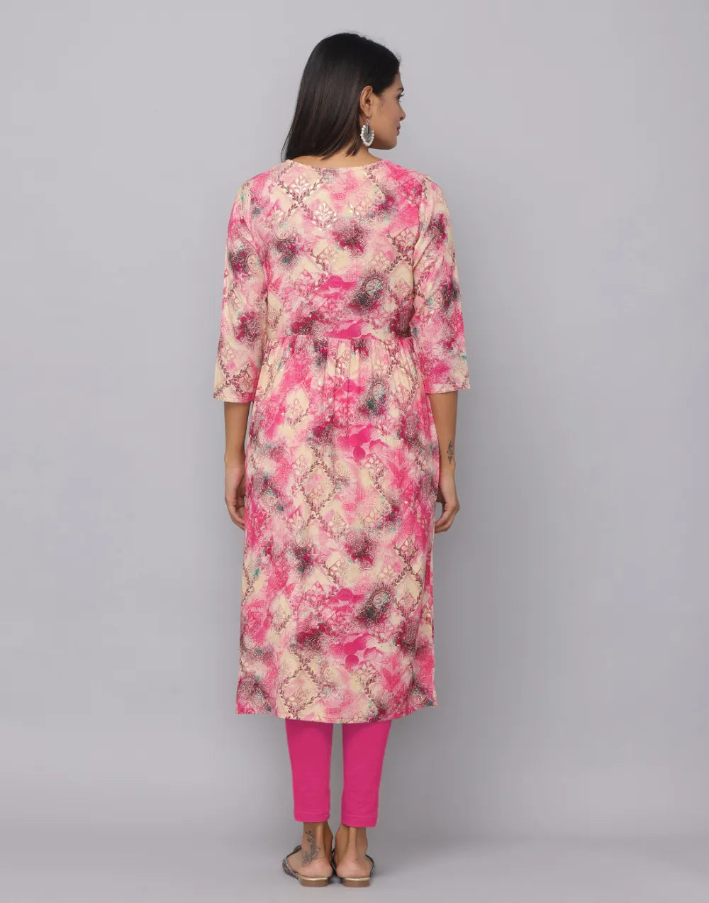 Floral Printed Kurta With 3/4 Sleeve