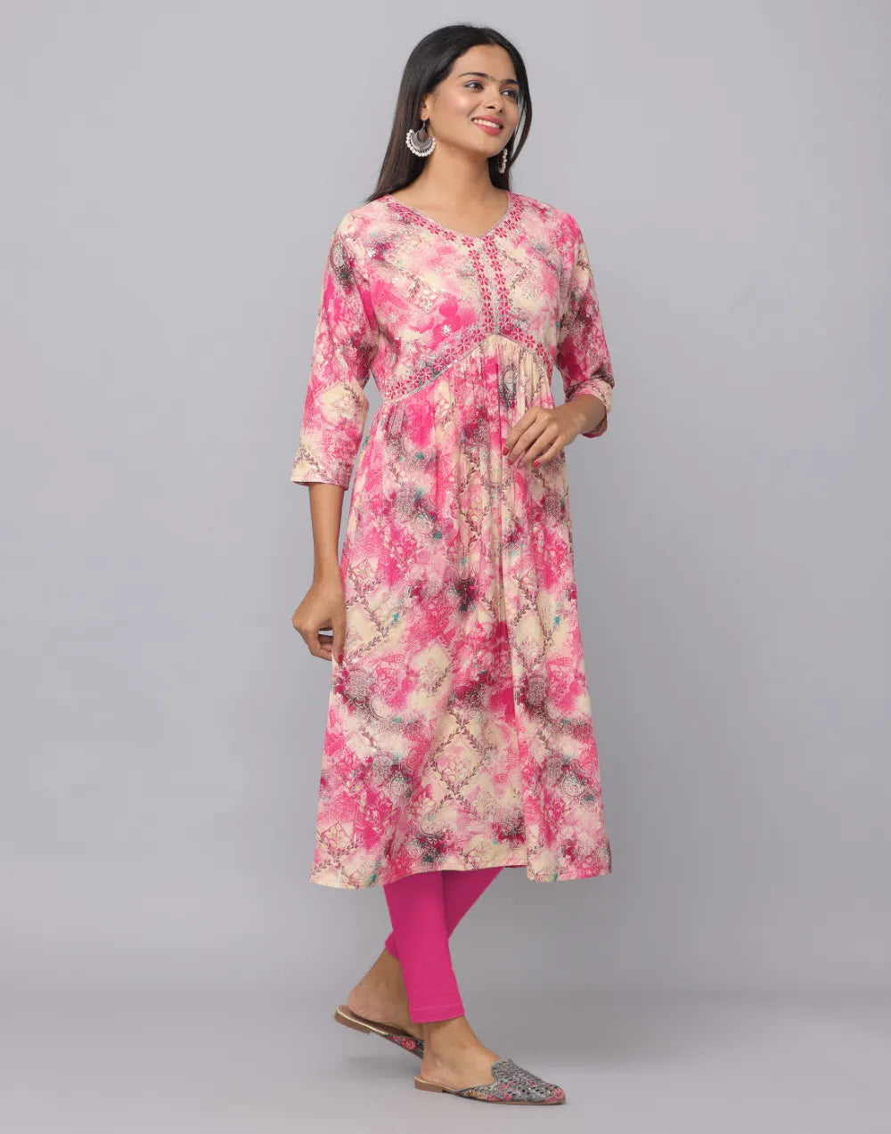 Floral Printed Kurta With 3/4 Sleeve