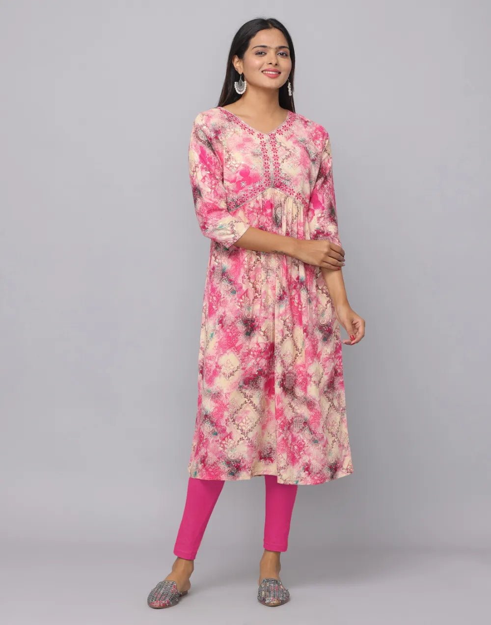 Floral Printed Kurta With 3/4 Sleeve