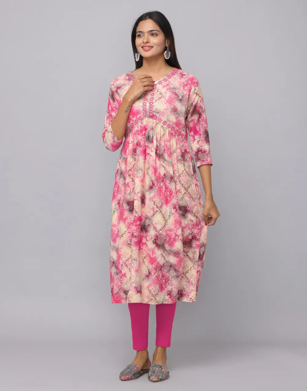 Floral Printed Kurta With 3/4 Sleeve