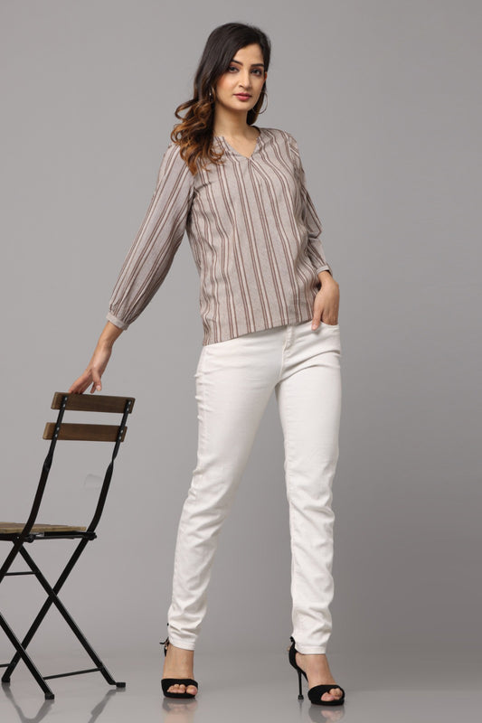 V Neck Top with 3/4 Sleeves