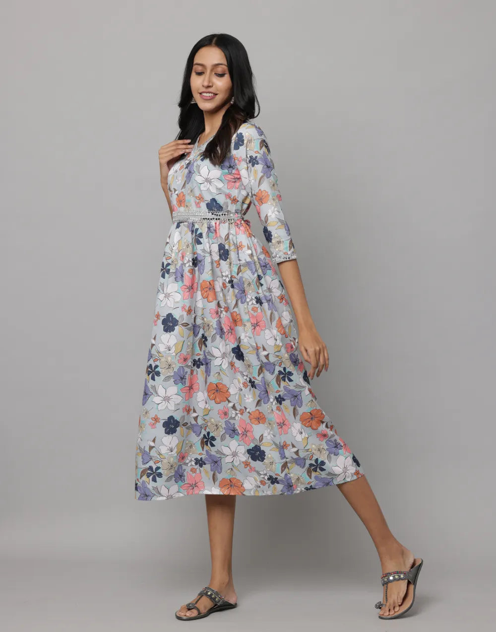 Floral Printed 3/4 Sleeve V Neck Dress