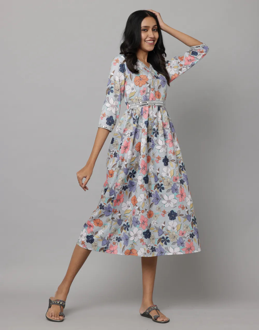 Floral Printed 3/4 Sleeve V Neck Dress