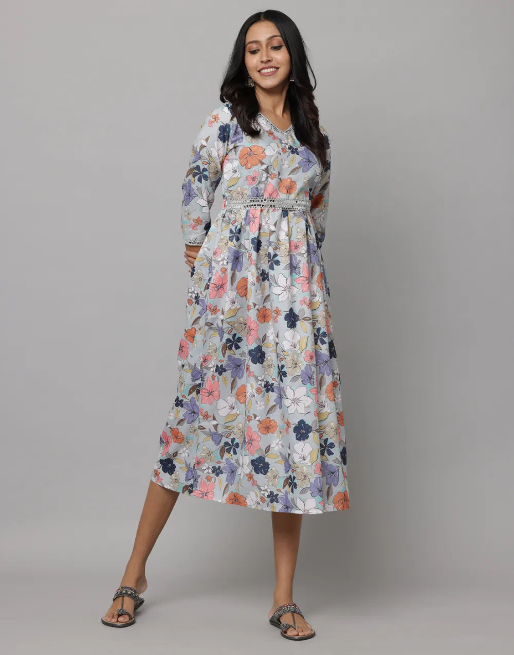 Floral Printed 3/4 Sleeve V Neck Dress