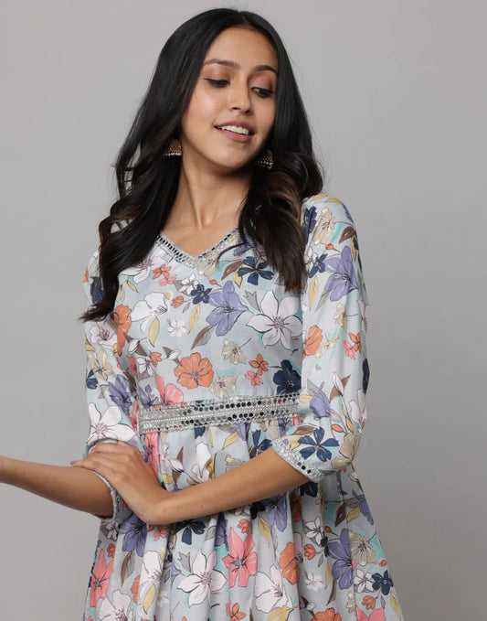 Floral Printed 3/4 Sleeve V Neck Dress