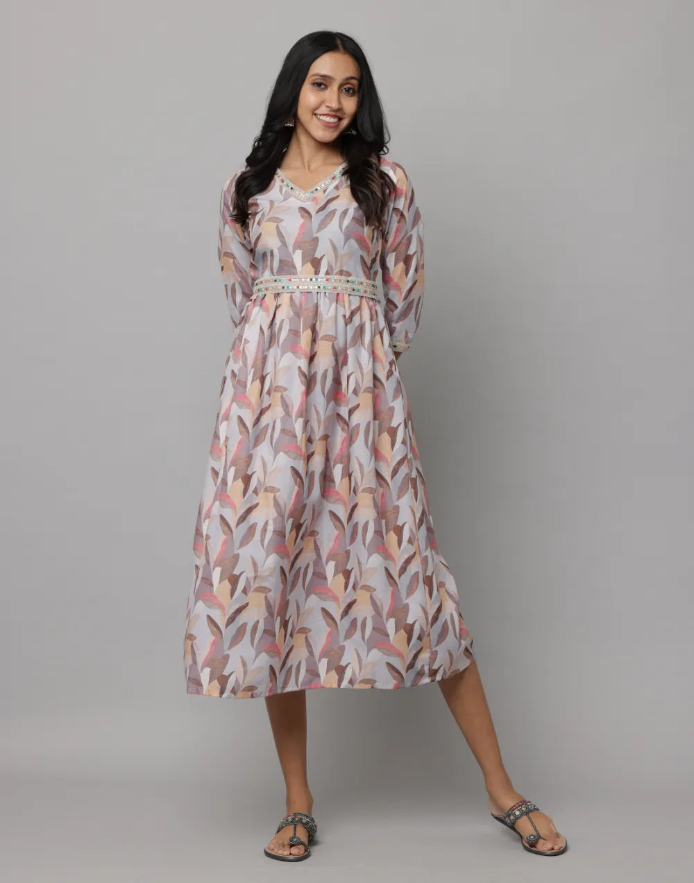 Floral Printed 3/4 Sleeve V Neck Dress