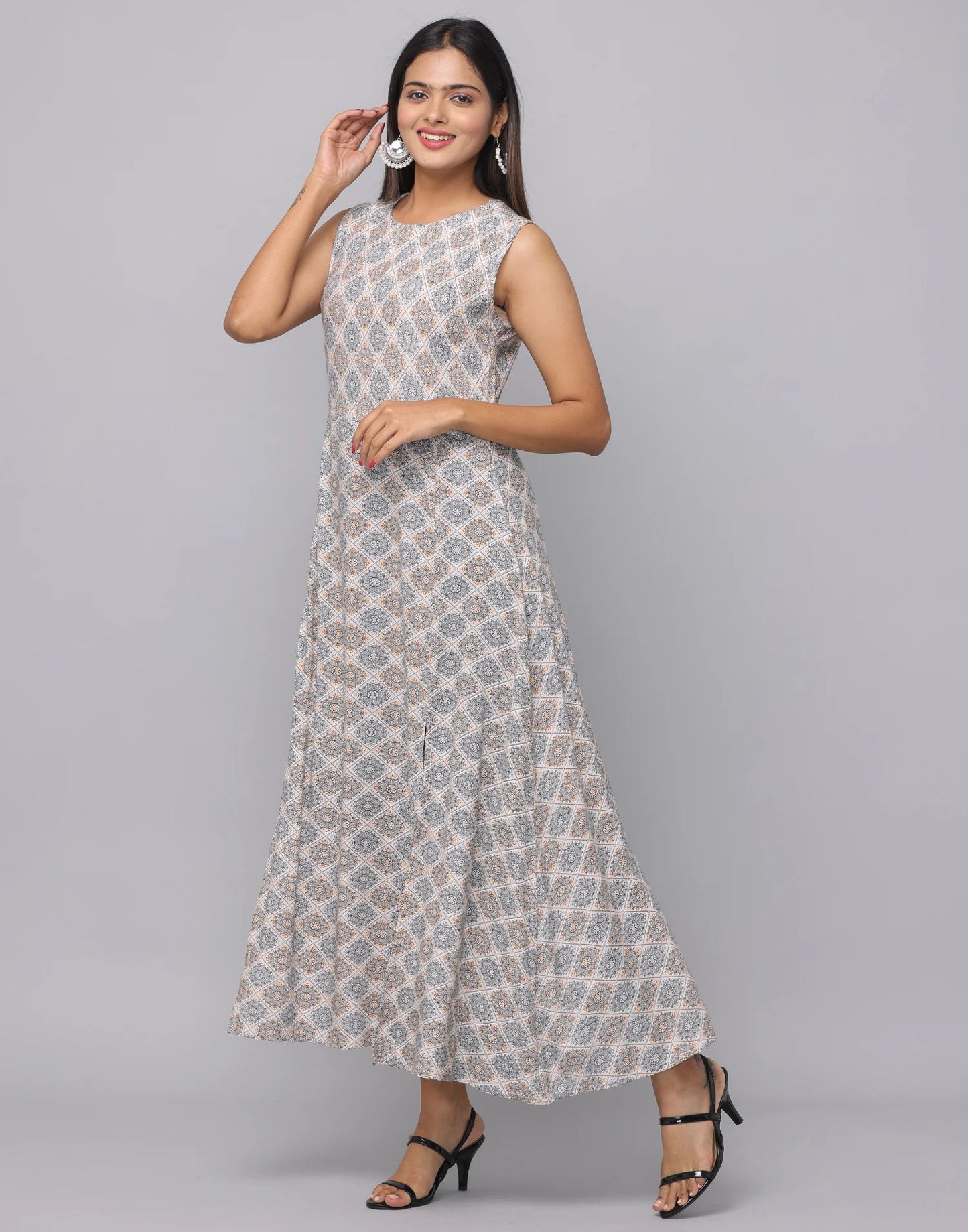 Floral Printed Sleeveless Kurta