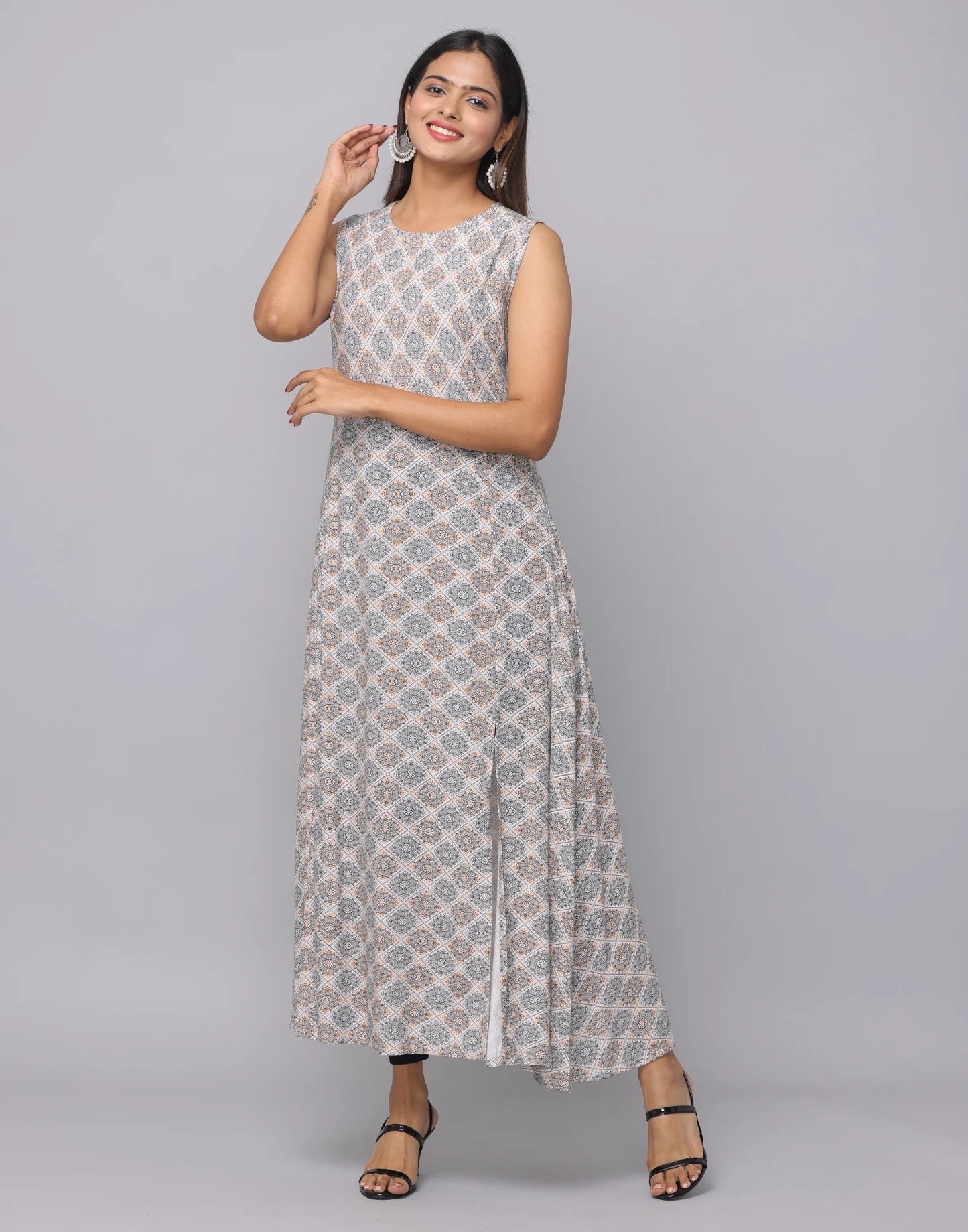 Floral Printed Sleeveless Kurta