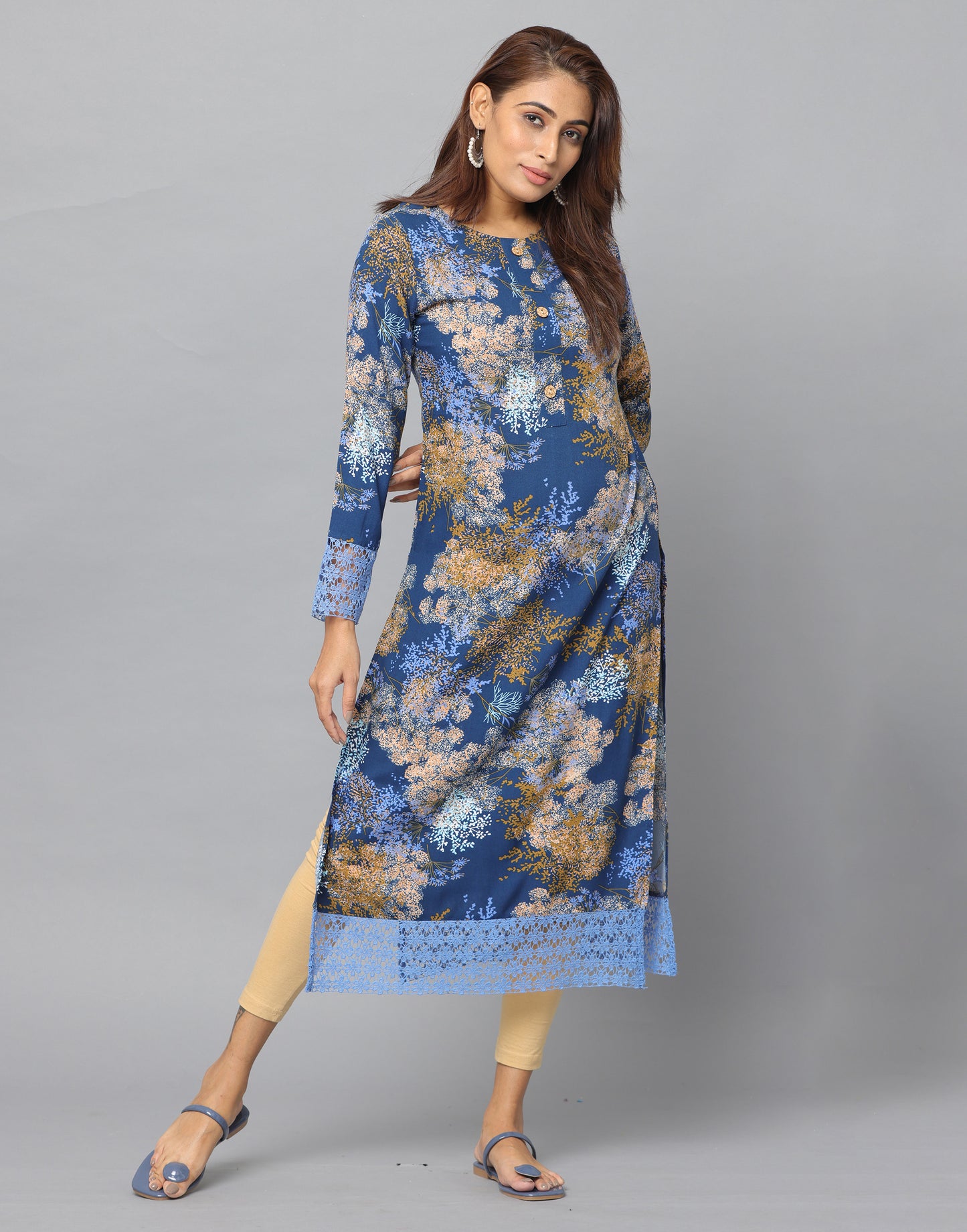 Floral Print Slim Fit 3/4th Sleeve Kurta