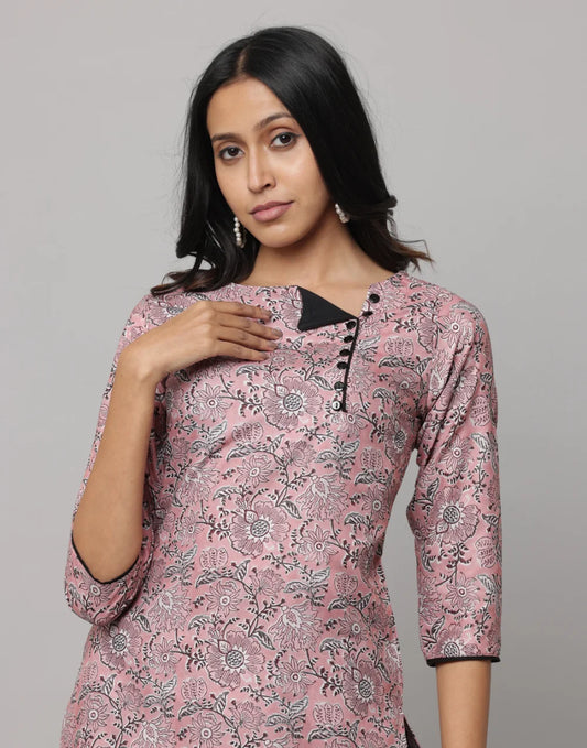 Floral Printed 3/4th Sleeves Kurta