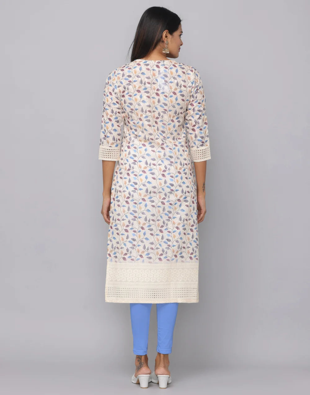 Floral Printed Decollete Neck Kurta With 3/4th Sleeves