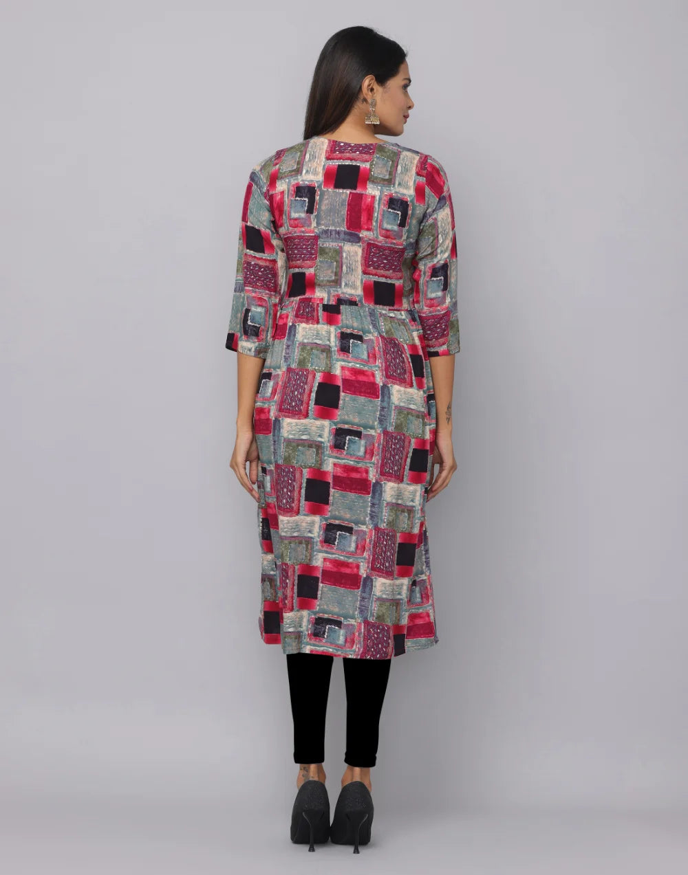 Floral Printed Kurta With 3/4 Sleeve