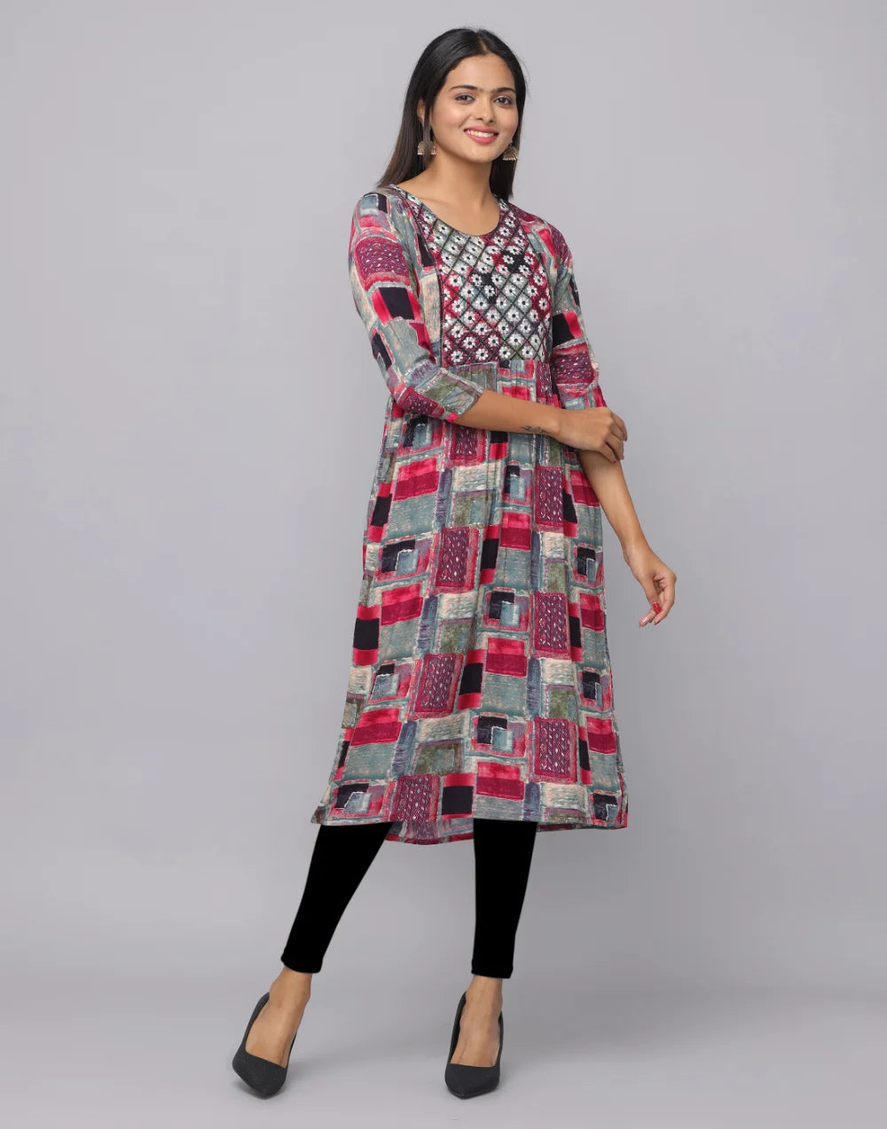 Floral Printed Kurta With 3/4 Sleeve