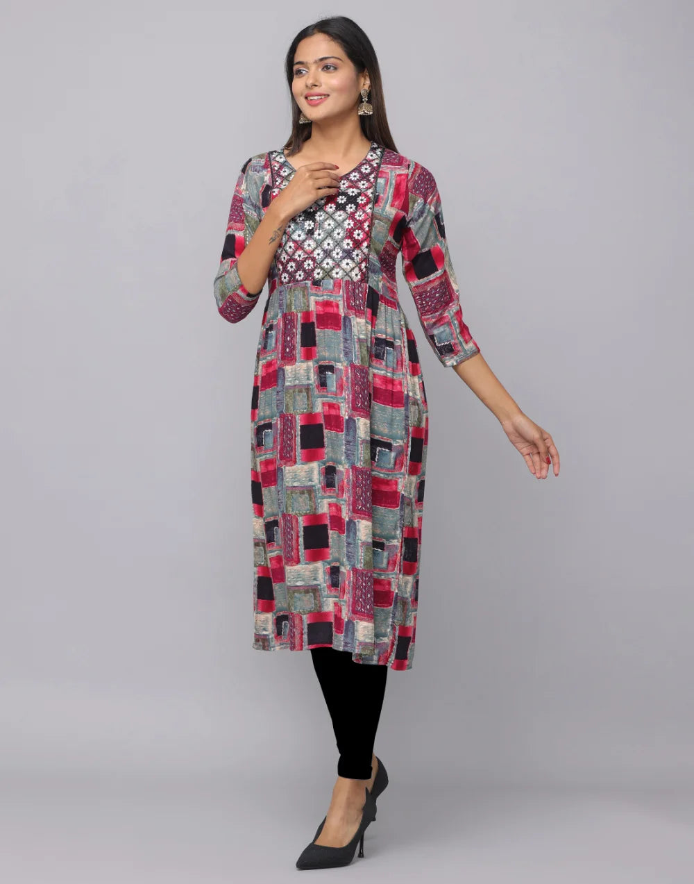 Floral Printed Kurta With 3/4 Sleeve