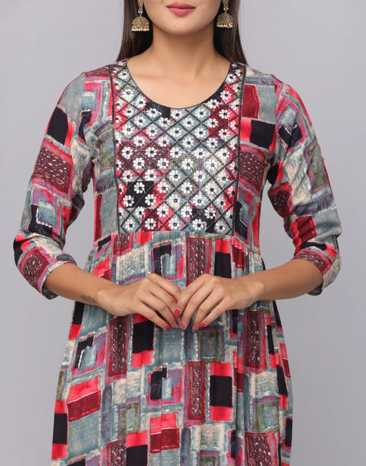 Floral Printed Kurta With 3/4 Sleeve