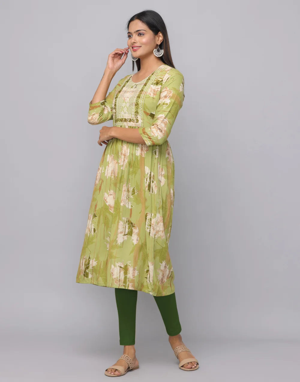 Floral Printed Kurta With 3/4 Sleeve