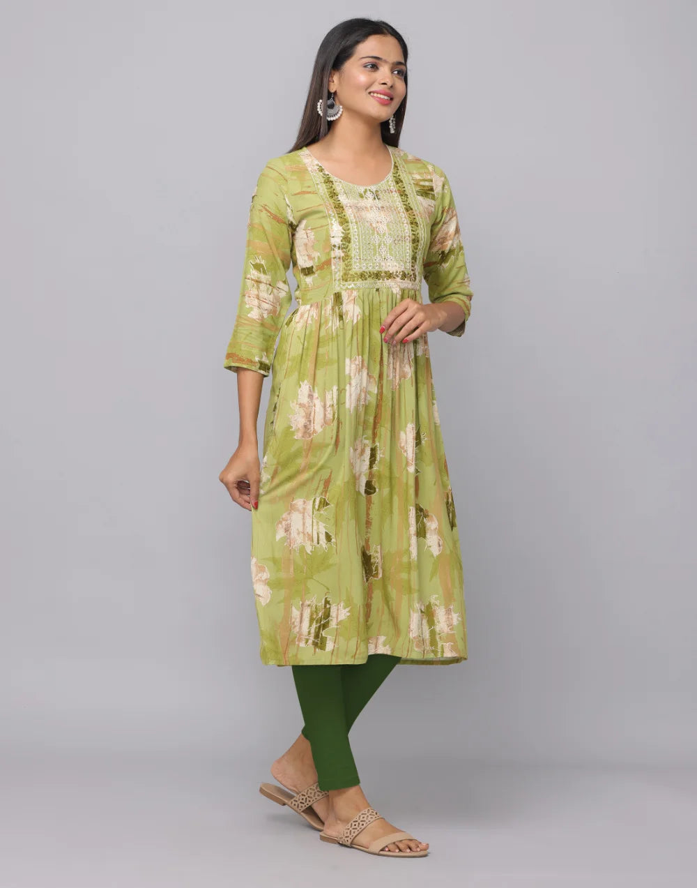 Floral Printed Kurta With 3/4 Sleeve