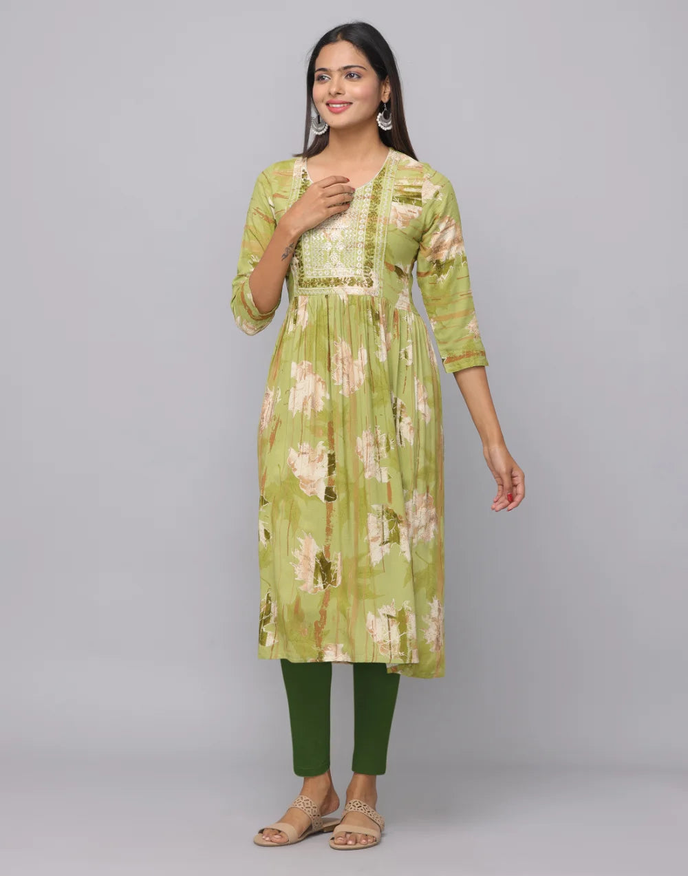 Floral Printed Kurta With 3/4 Sleeve