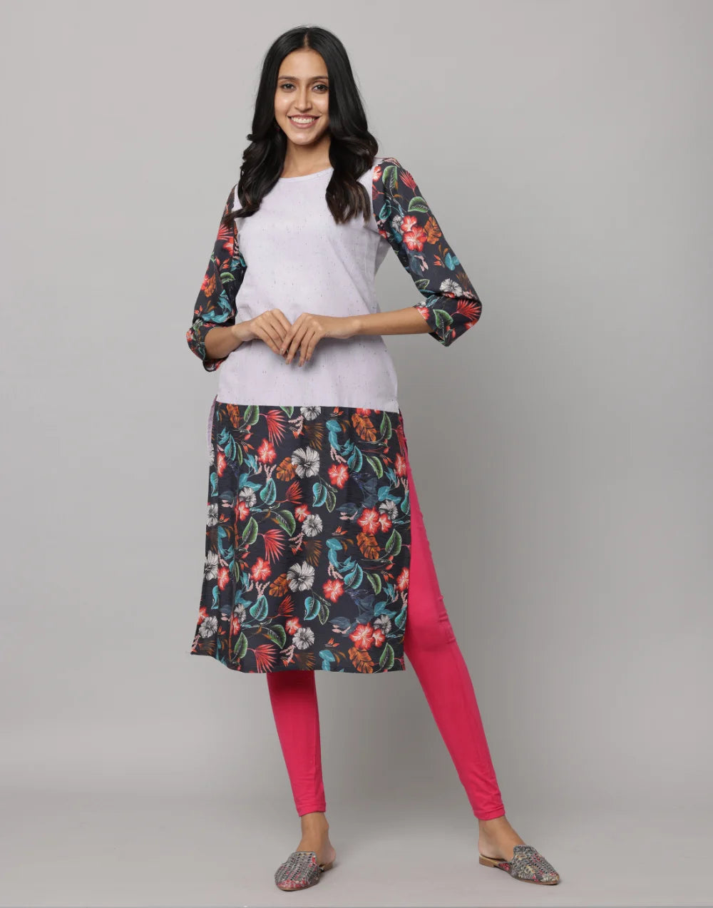 Floral & Solid Mix & Match Round Neck 3/4th Sleeve Kurta