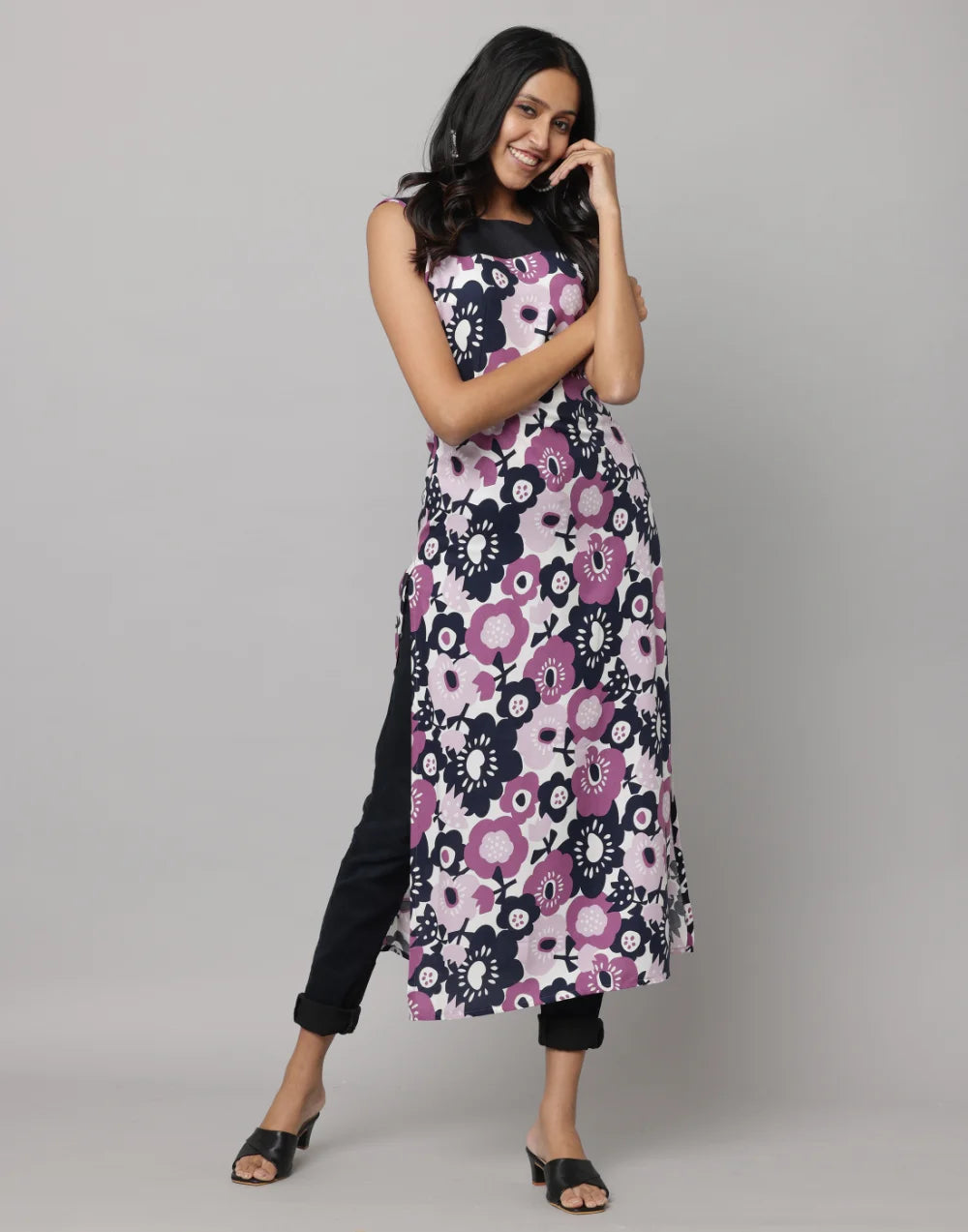 Floral Sleeveless kurta