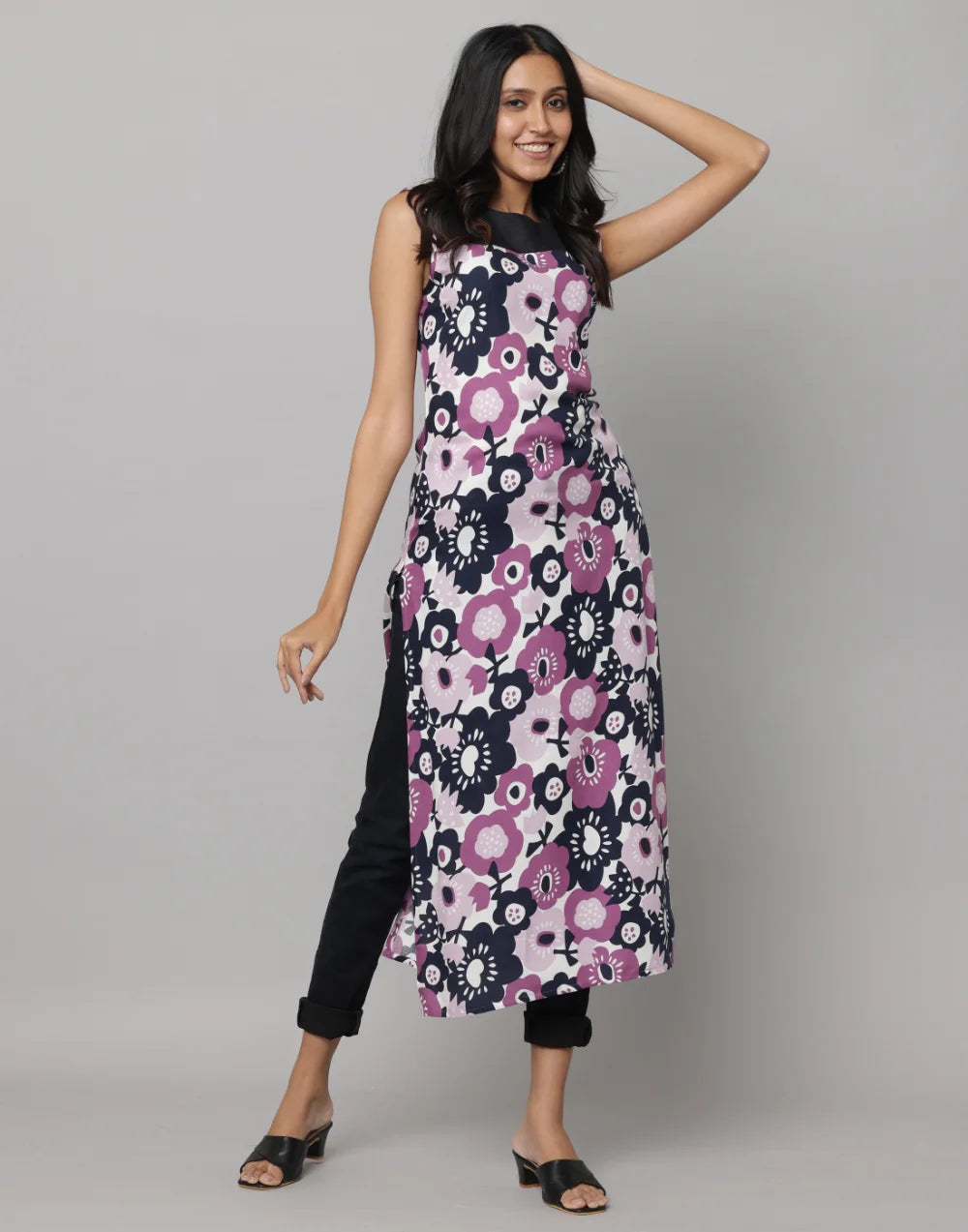 Floral Sleeveless kurta