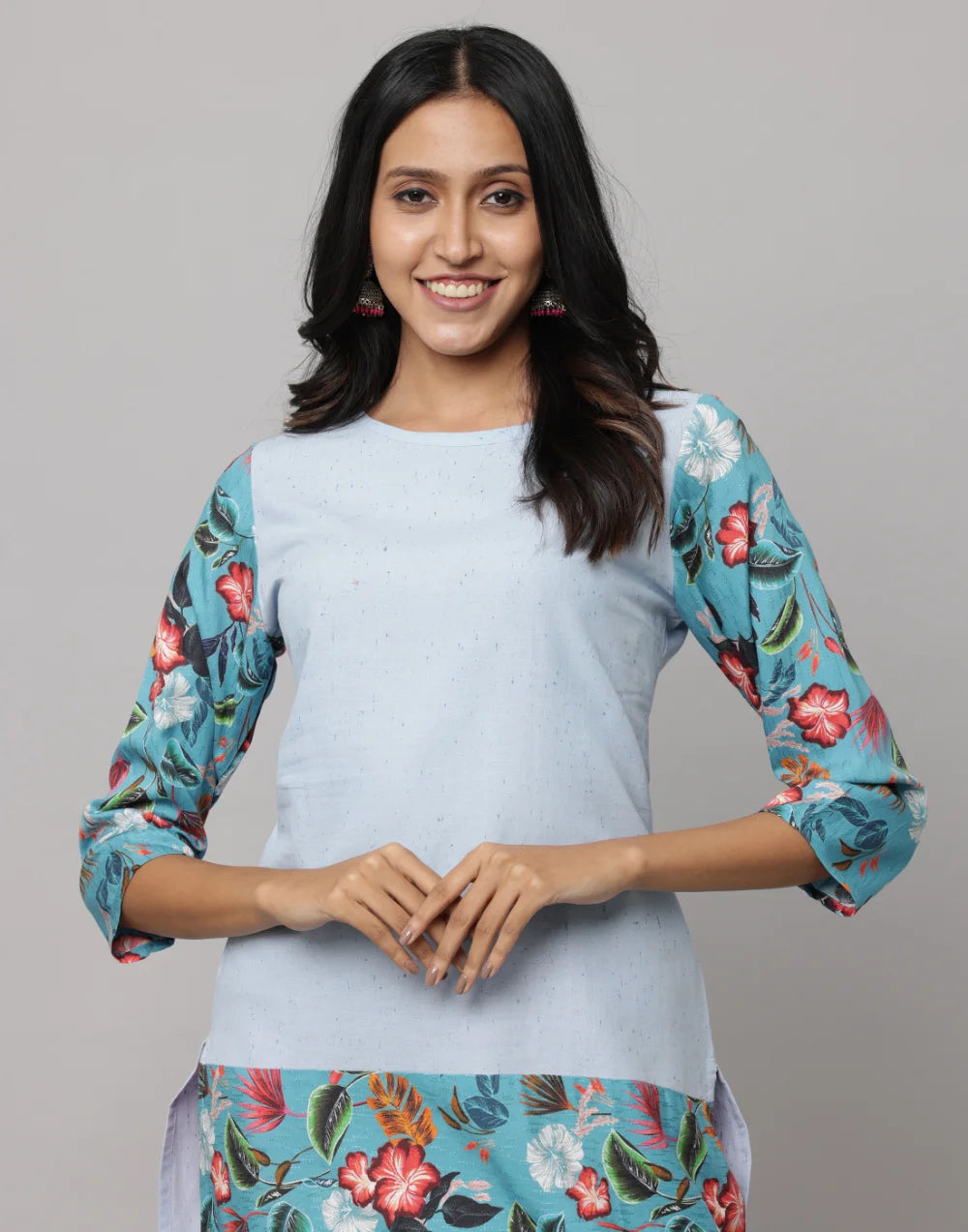 Floral & Solid Mix & Match Round Neck 3/4th Sleeve Kurta