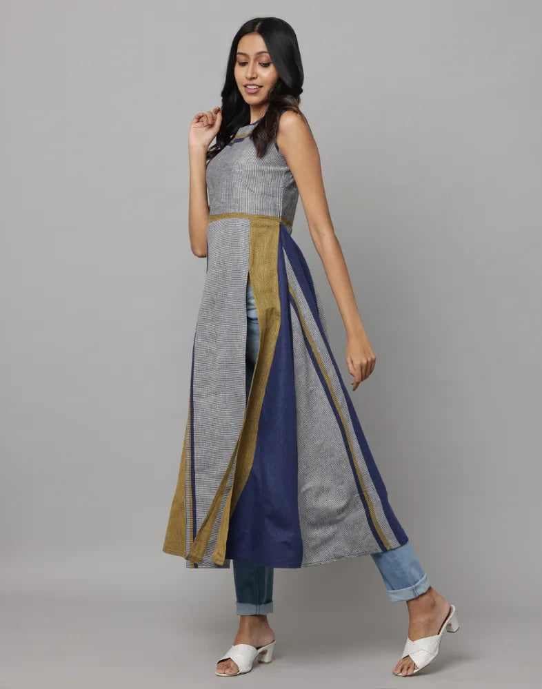 Y/D Stripe Sleeve Less Kurta