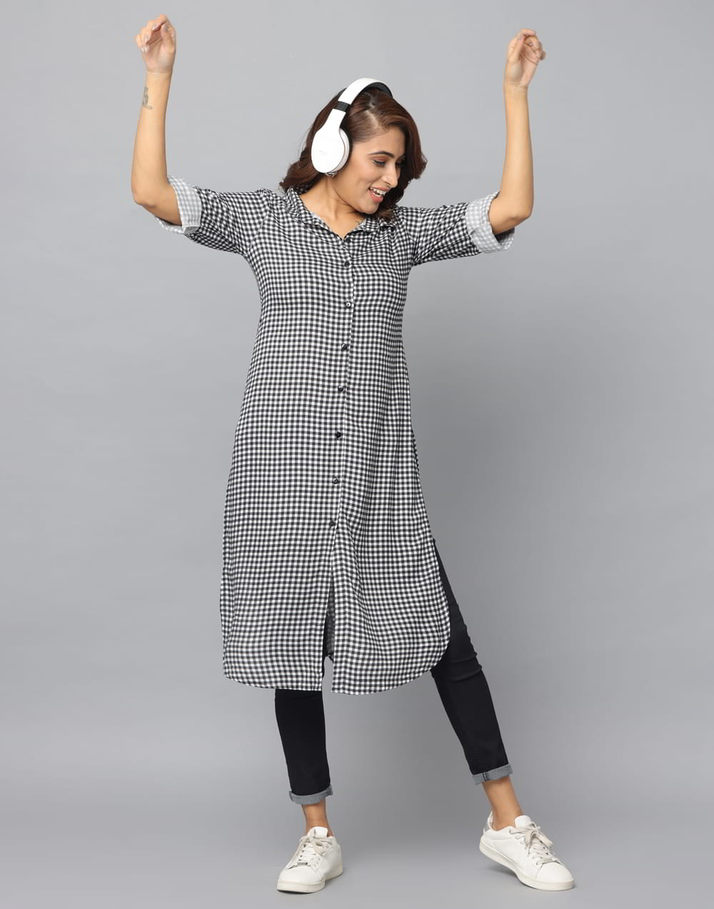 Checks Print Slim Fit 3/4th Sleeve Kurta