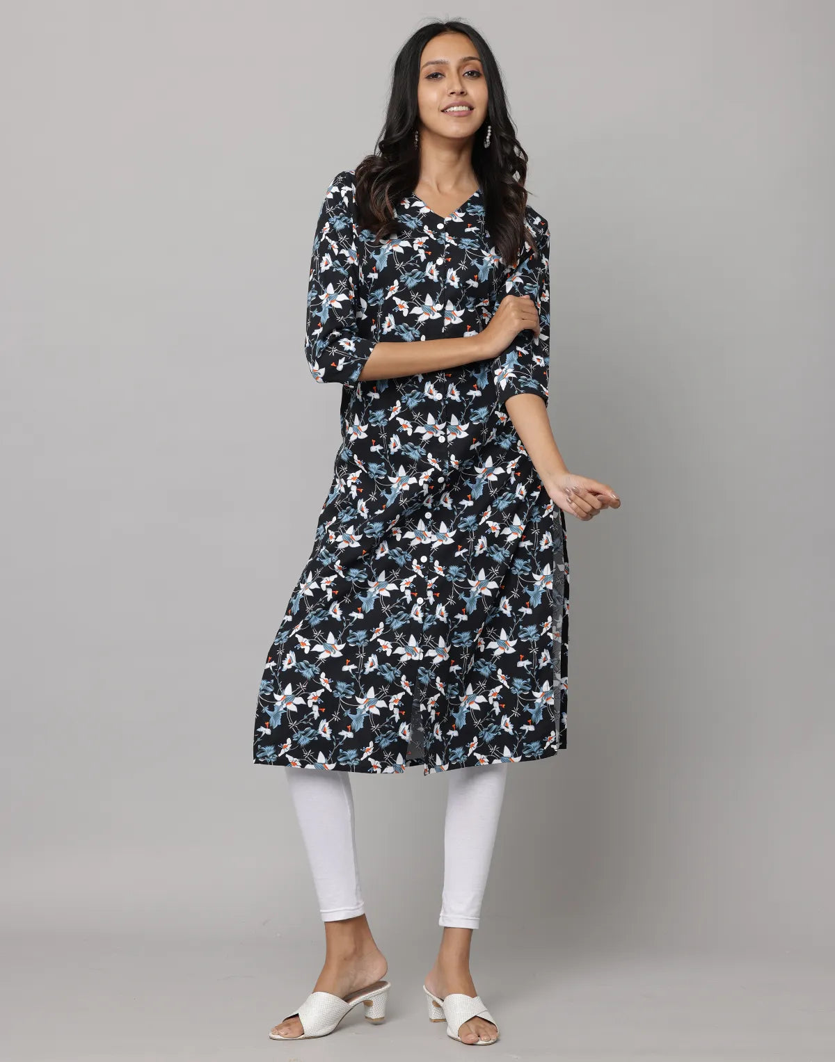 Floral Print Mandarin Collar 3/4th Sleeve Kurta