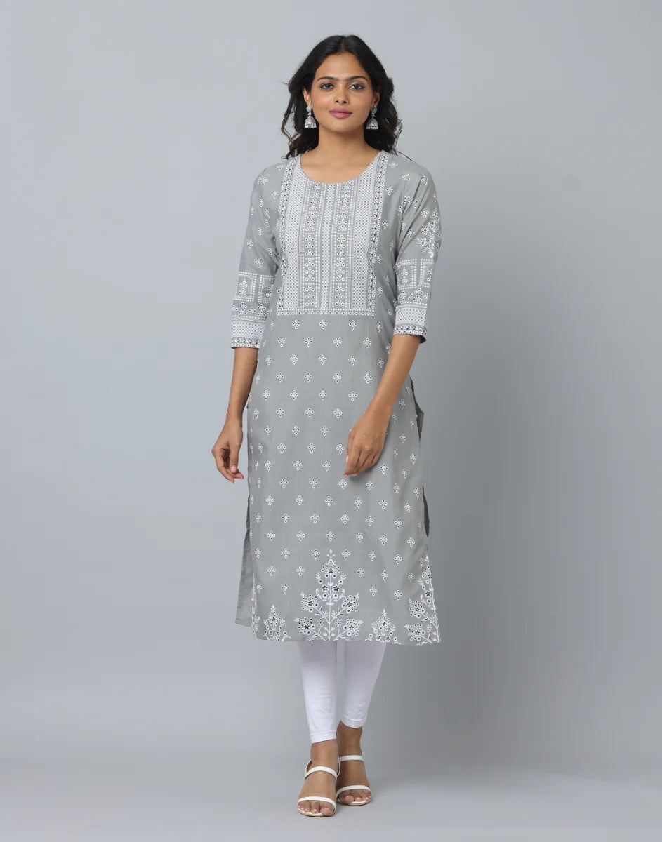 Floral Print Slim Fit 3/4th Sleeve Kurta