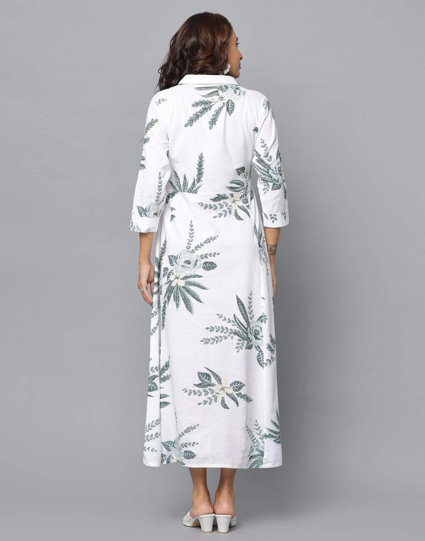 Floral Print Slim Fit 3/4th Sleeve Dress With Side Pockets