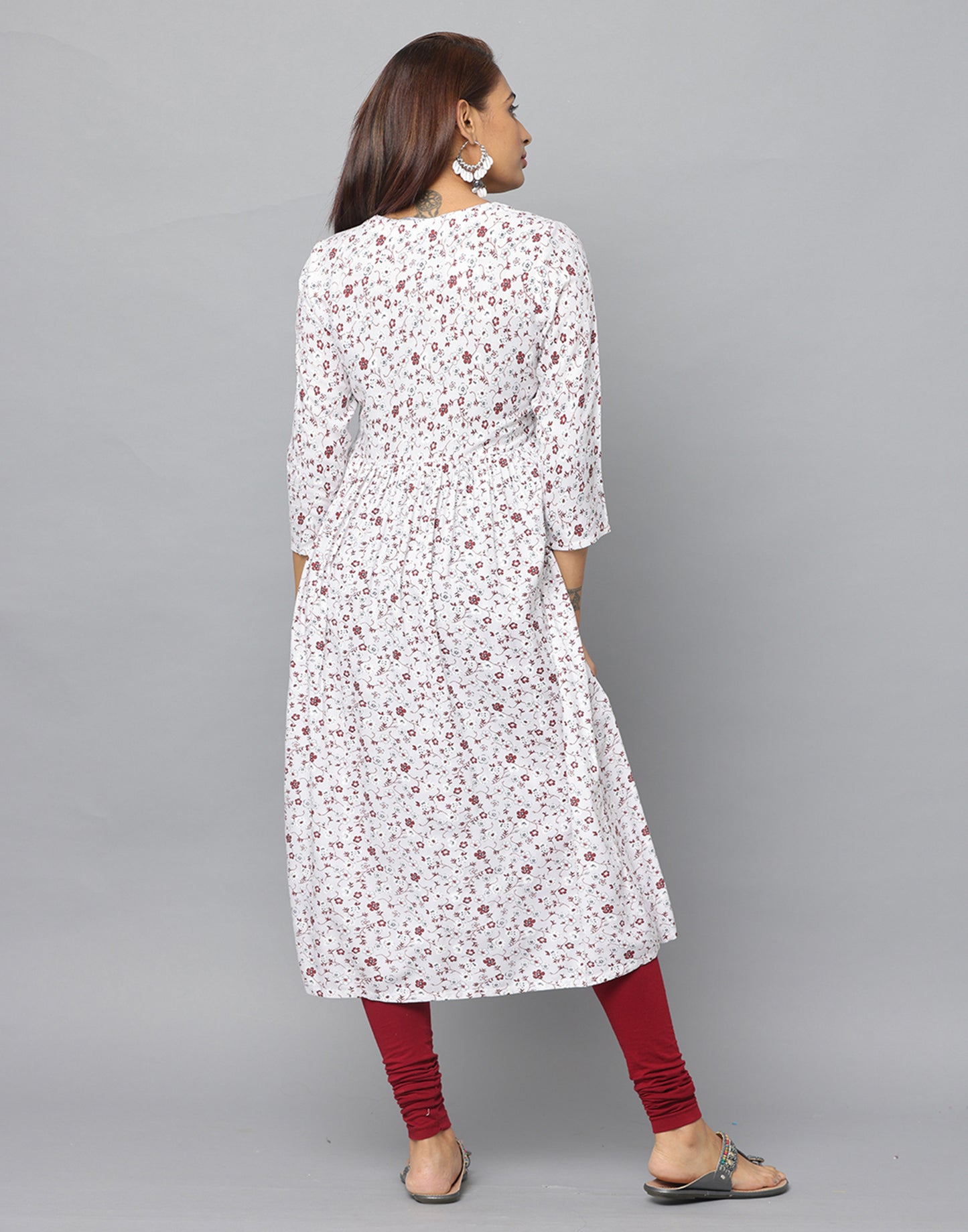 Floral Printed Loose Fit 3/4th Sleeve Kurta