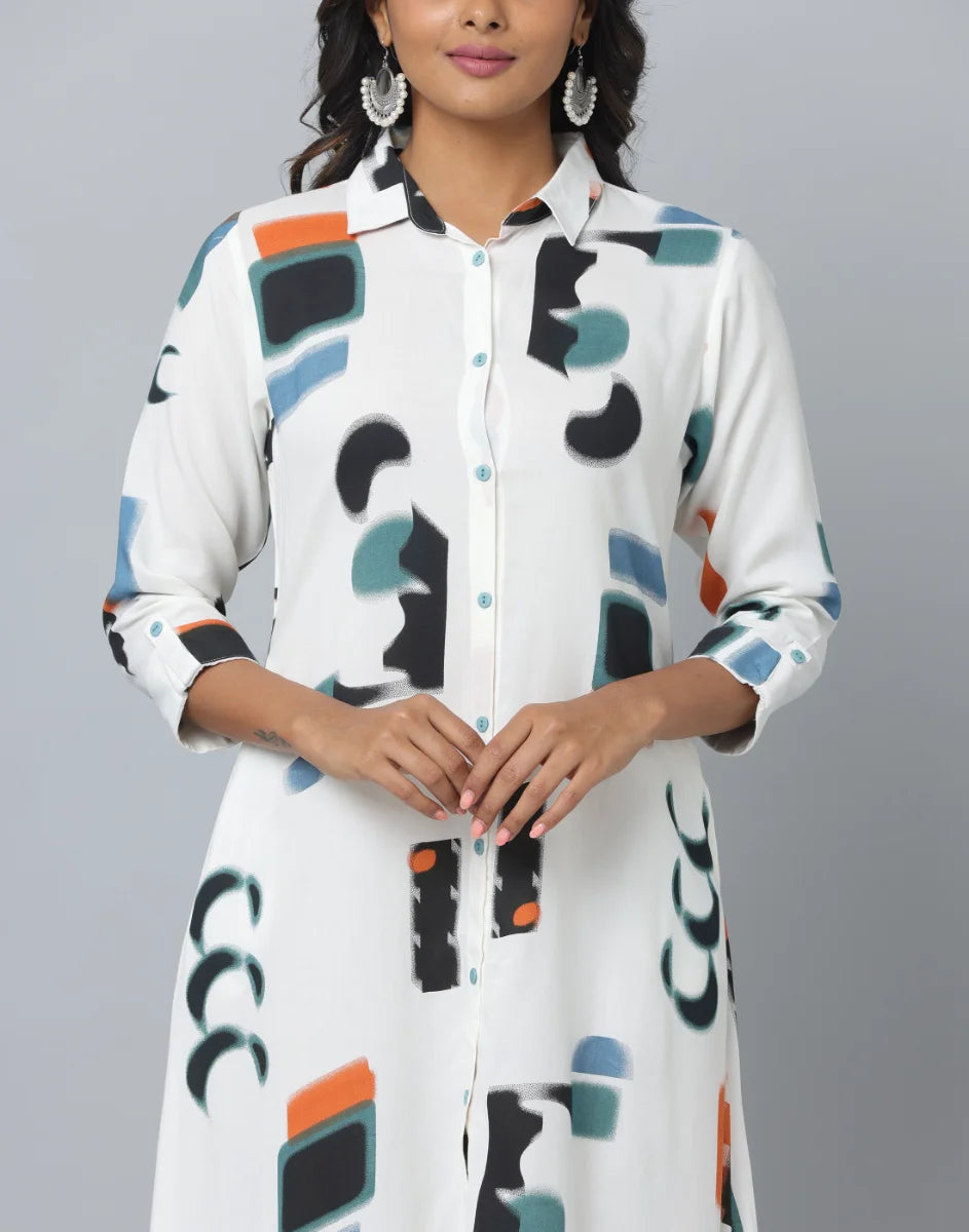 Floral Print Slim Fit 3/4th Sleeve Kurta With Side Pockets