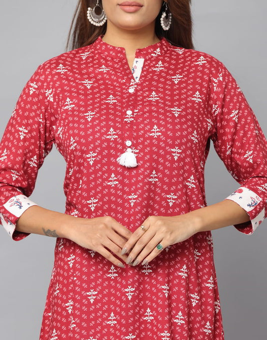 Floral Print Mandarin Collar Slim Fit 3/4th Sleeve Kurta