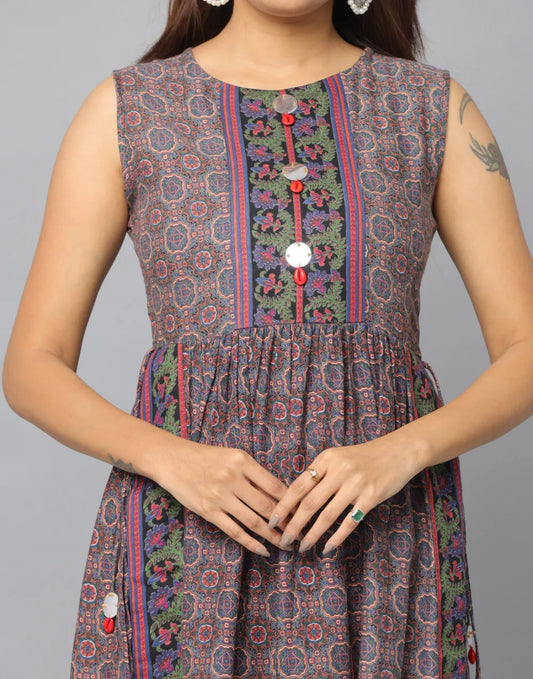 Floral Print Slim Fit Sleeveless Kurta