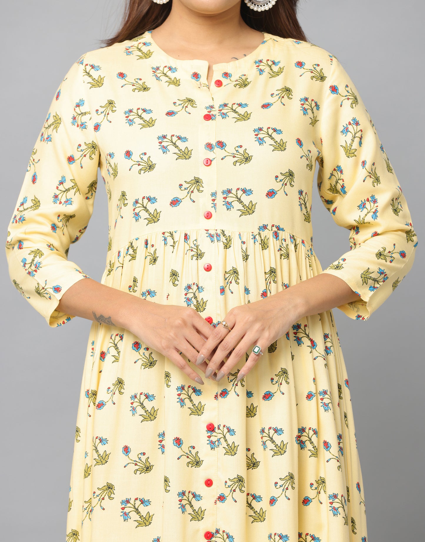 Floral Printed Loose Fit 3/4th Sleeve Kurta