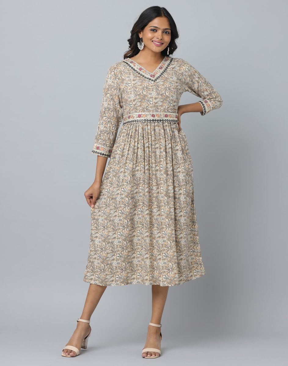 Floral Print 3/4 Sleeve Ethnic Dress