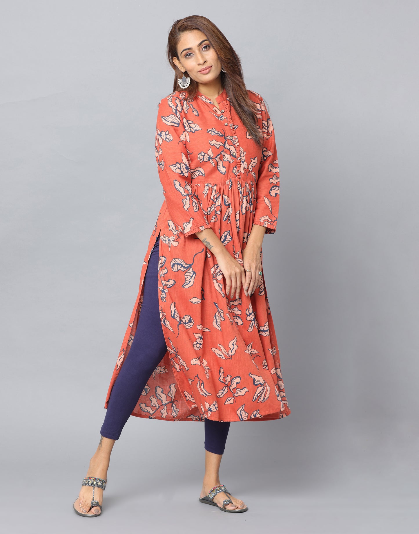 Floral Print Slim Fit 3/4th Sleeve Kurta