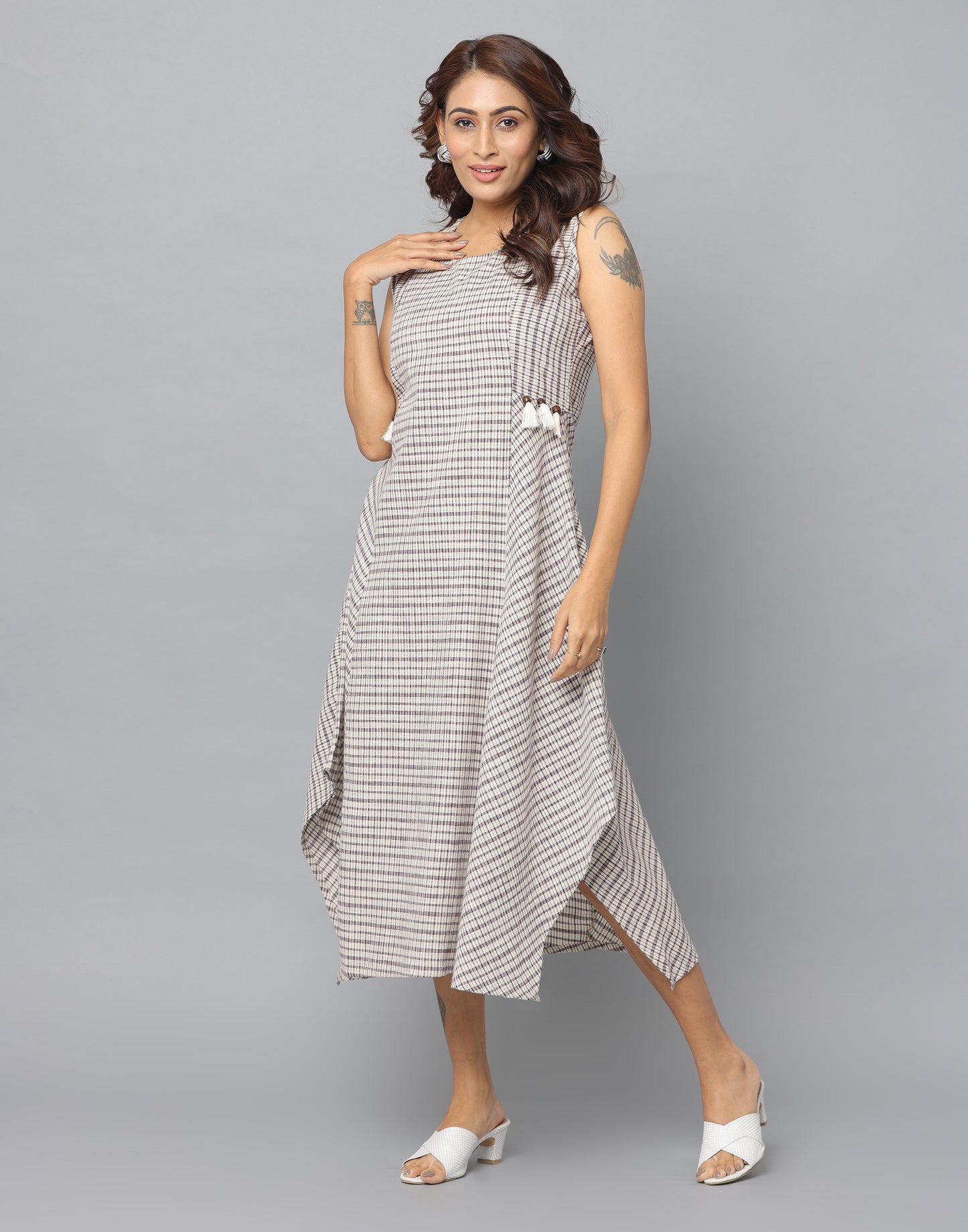 Checks Slim Fit Sleeveless Dress