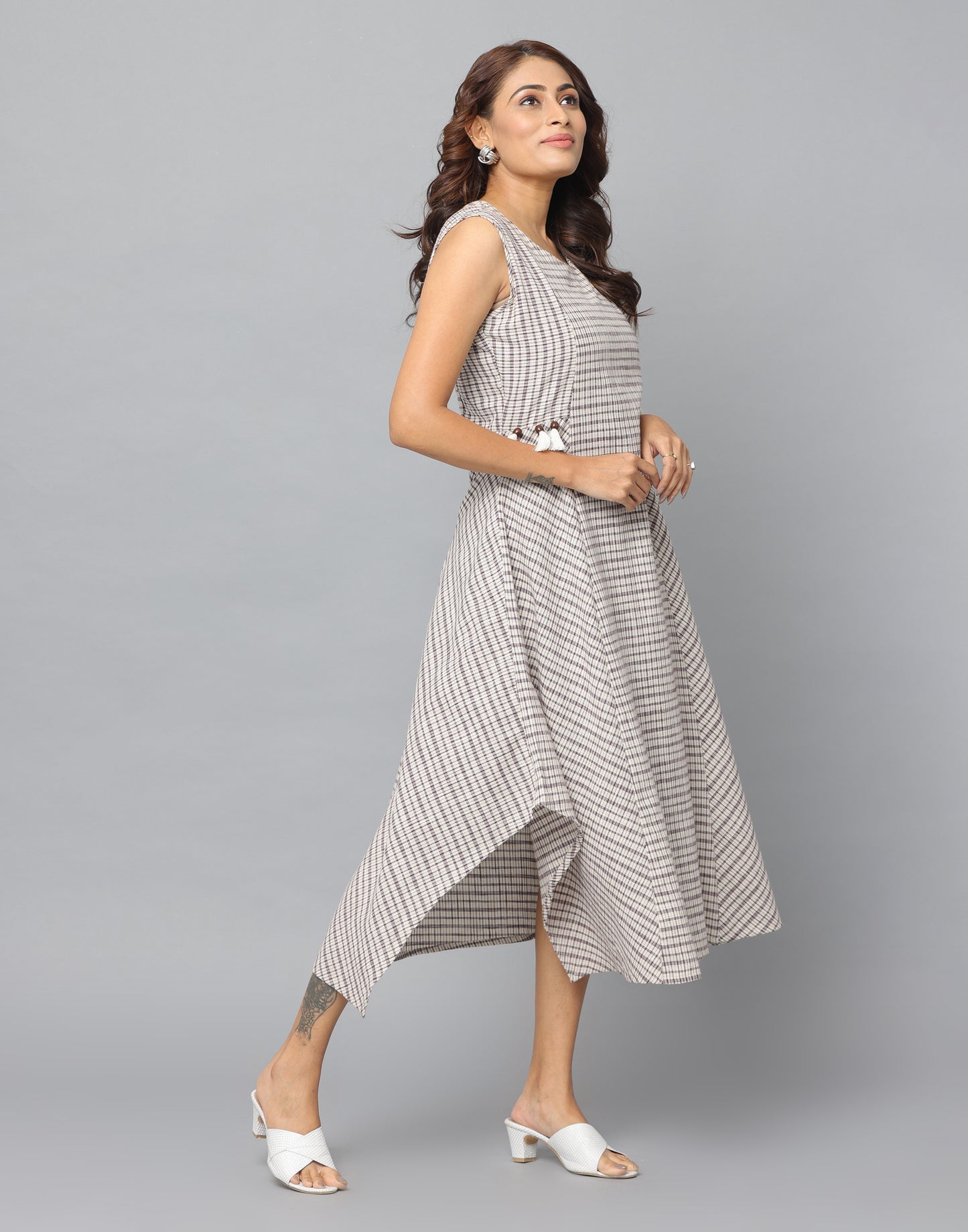 Checks Slim Fit Sleeveless Dress