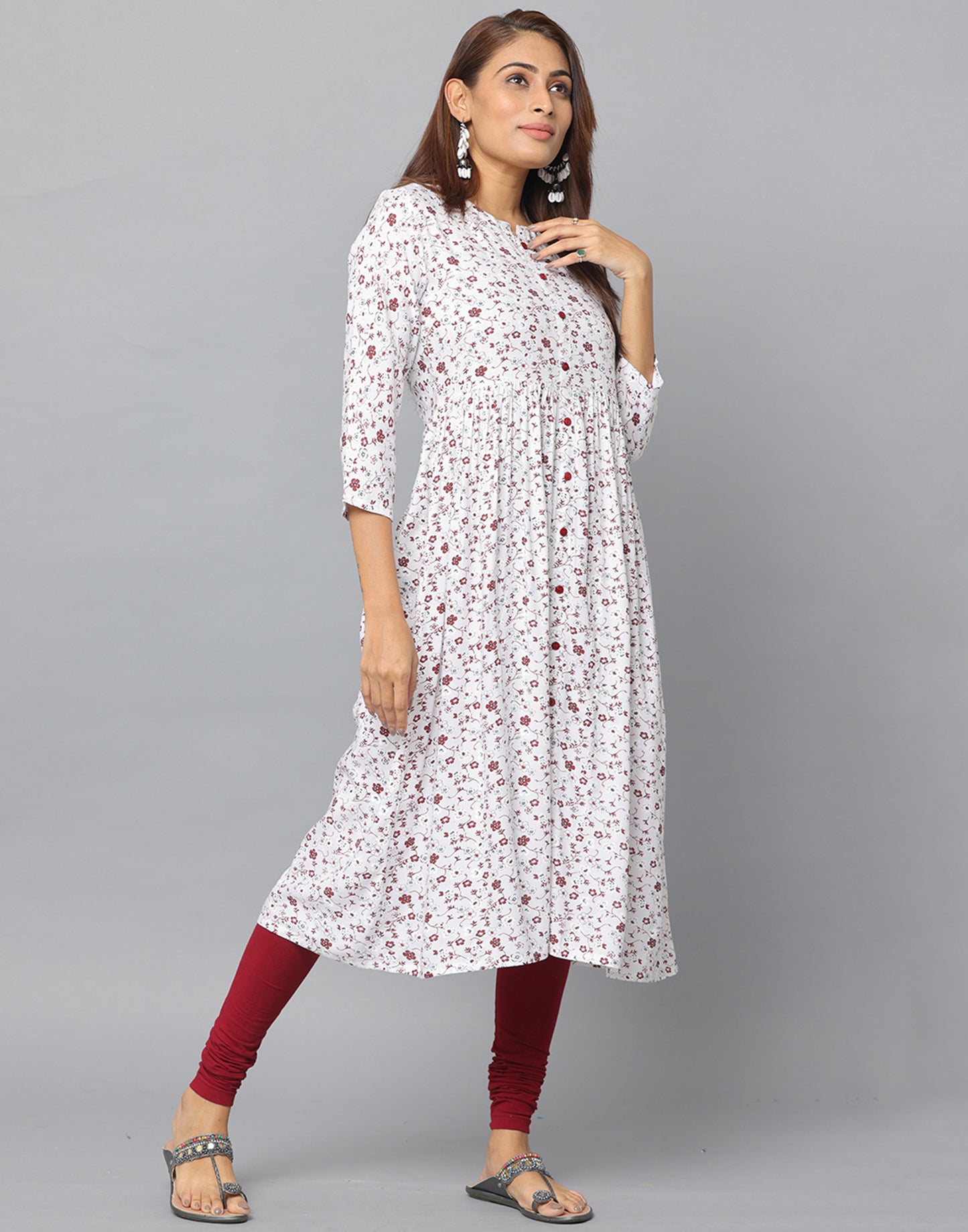 Floral Printed Loose Fit 3/4th Sleeve Kurta