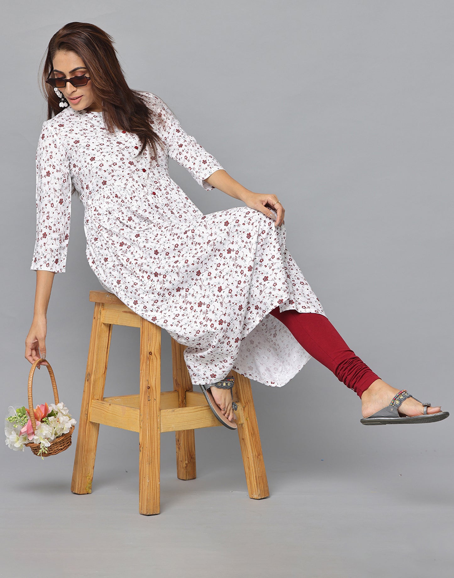 Floral Printed Loose Fit 3/4th Sleeve Kurta